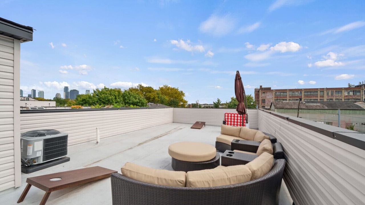 Photo of Patio Balcony in Communipaw