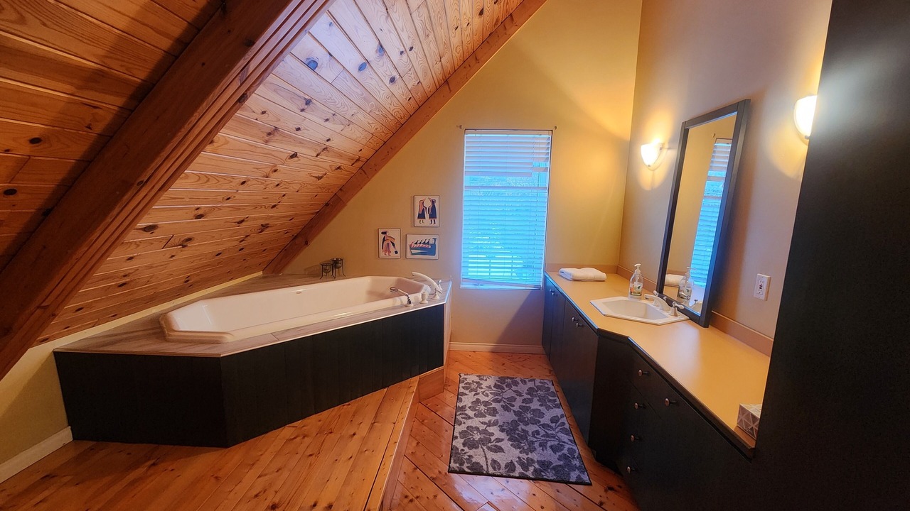 Photo of Bathroom in L'Anse-Saint-Jean