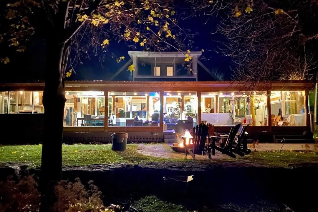Photo of Patio Balcony in L'Anse-Saint-Jean