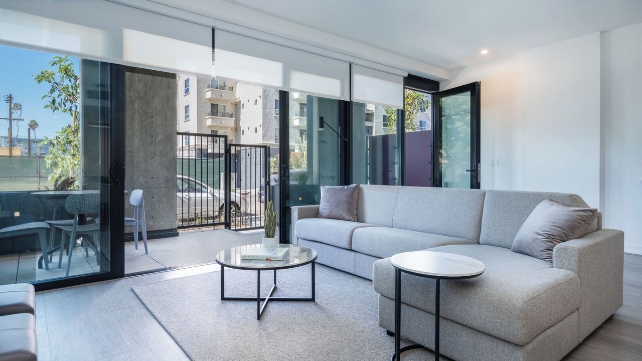 Photo of Livingroom in Melrose