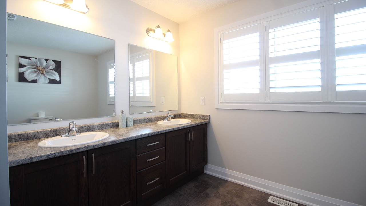 Photo of Bathroom in Rosemount