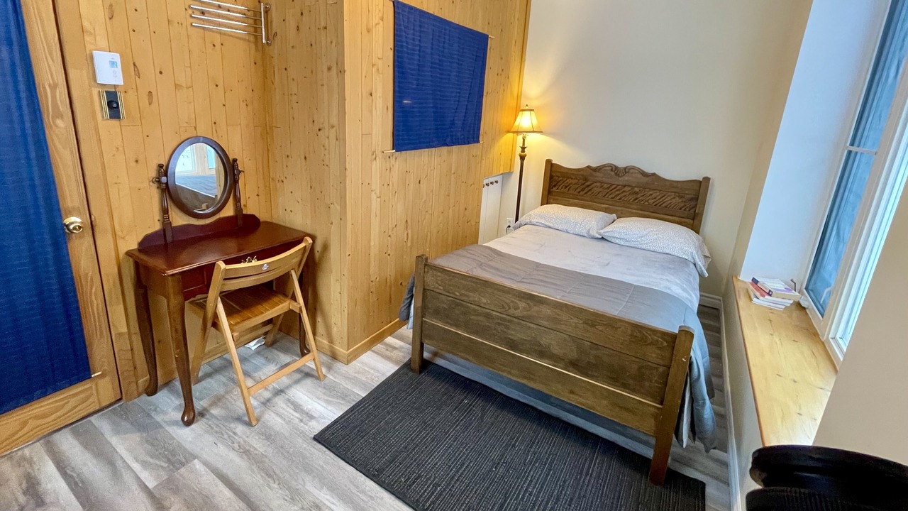 Photo of Bedroom in L'Anse-Saint-Jean