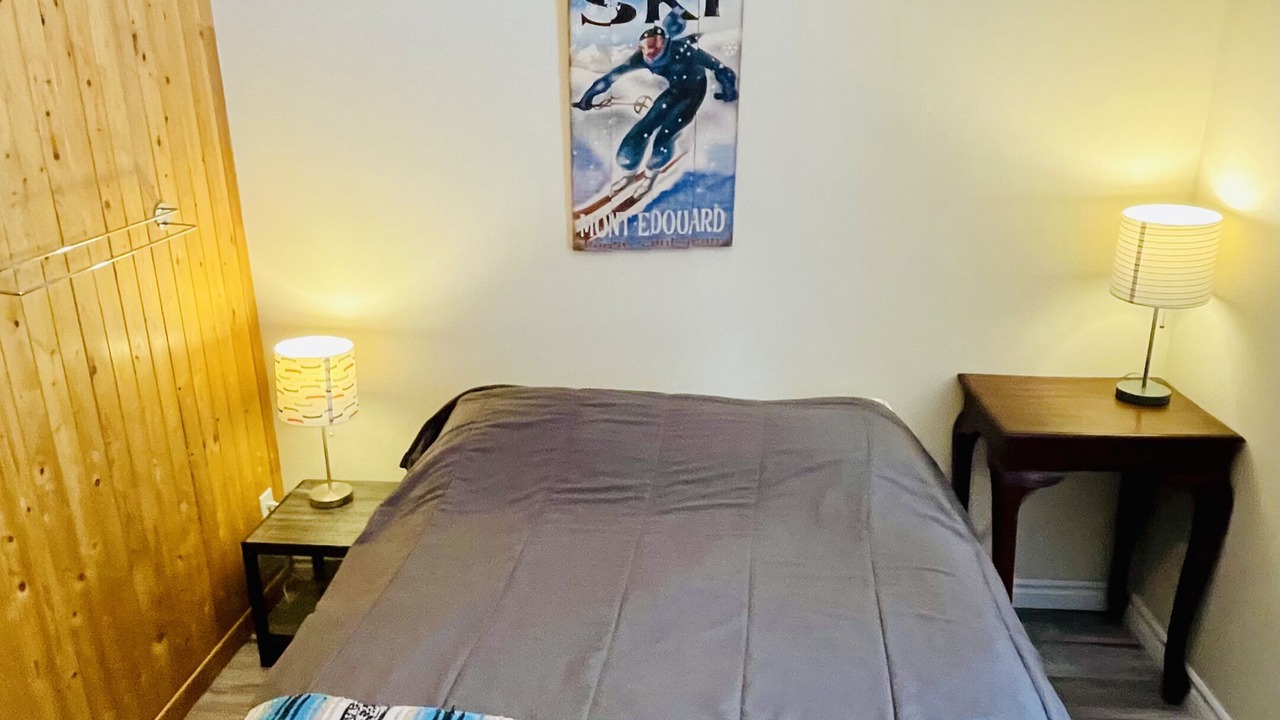 Photo of Bedroom in L'Anse-Saint-Jean