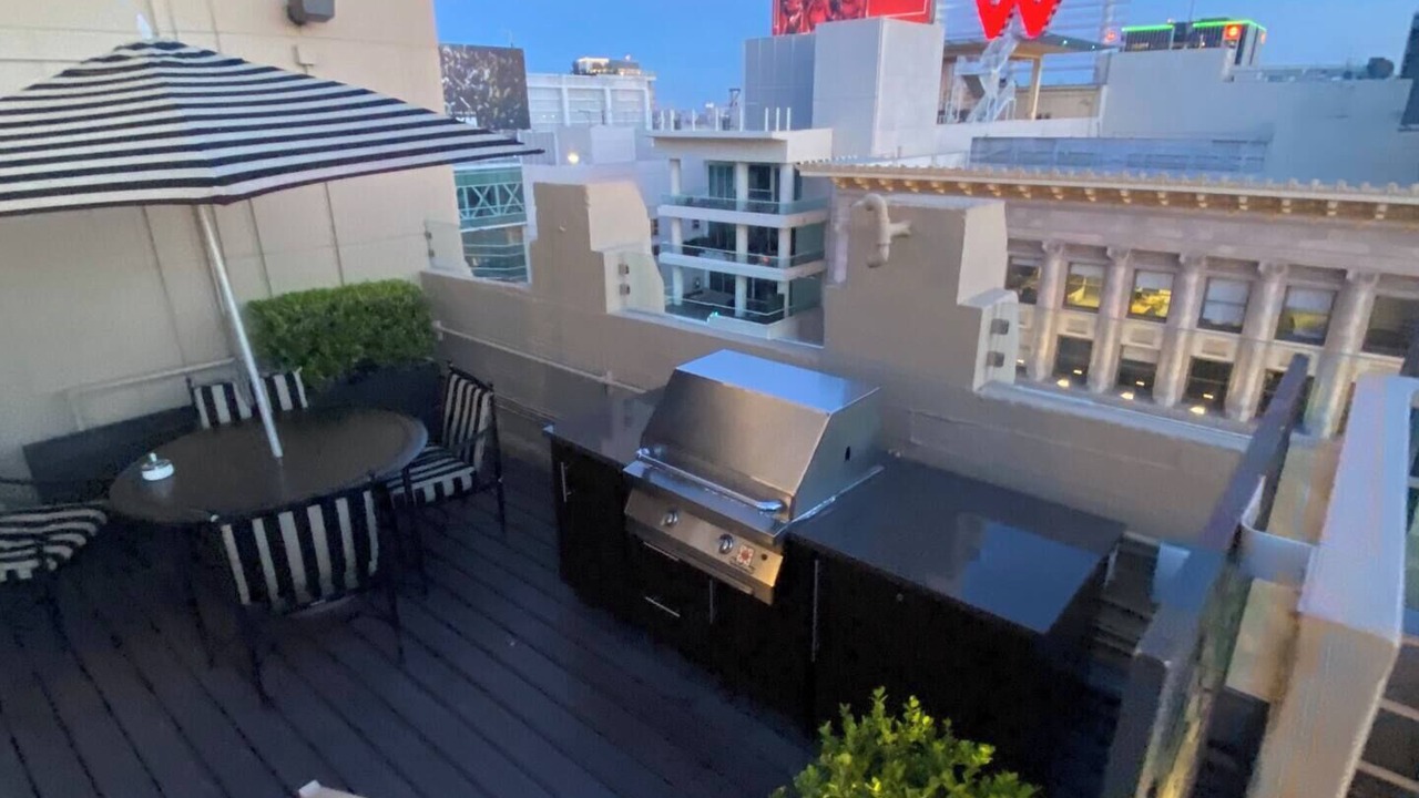 Photo of Outdoor in Hollywood
