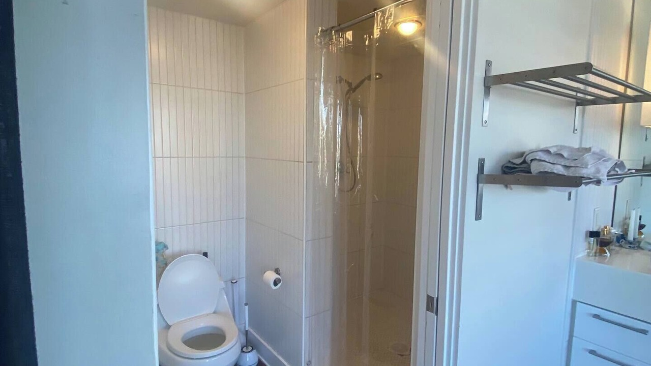 Photo of Bathroom in Hollywood