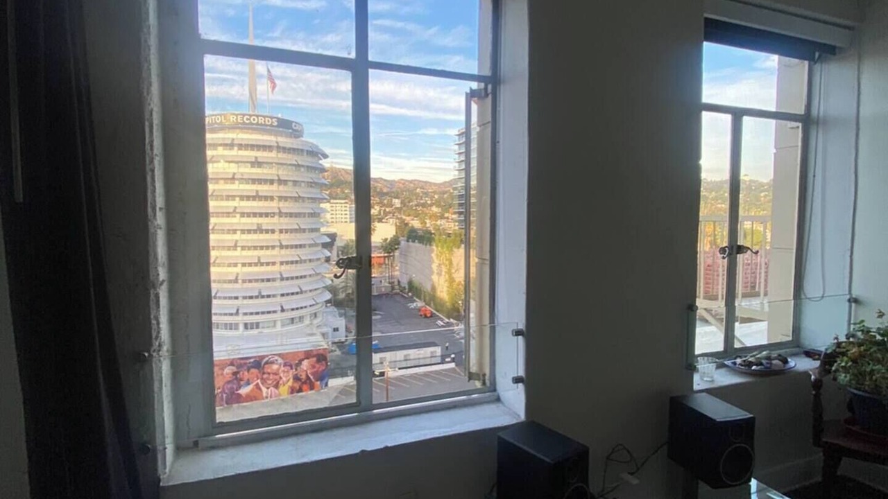 Photo of Others in Hollywood
