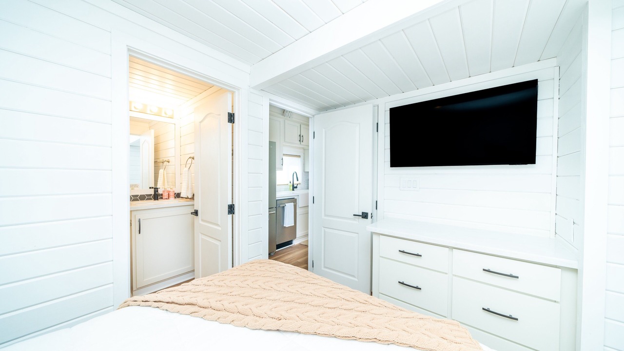 Photo of Bedroom in Parker Strip