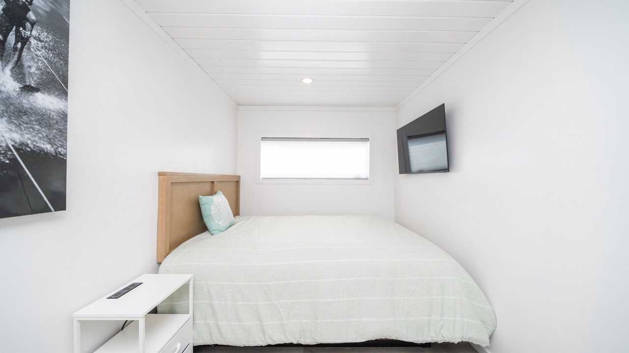 Photo of Bedroom in Earp