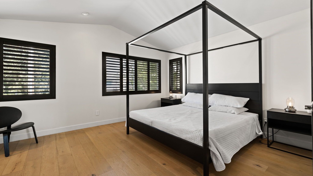 Photo of Bedroom in East Side Costa Mesa