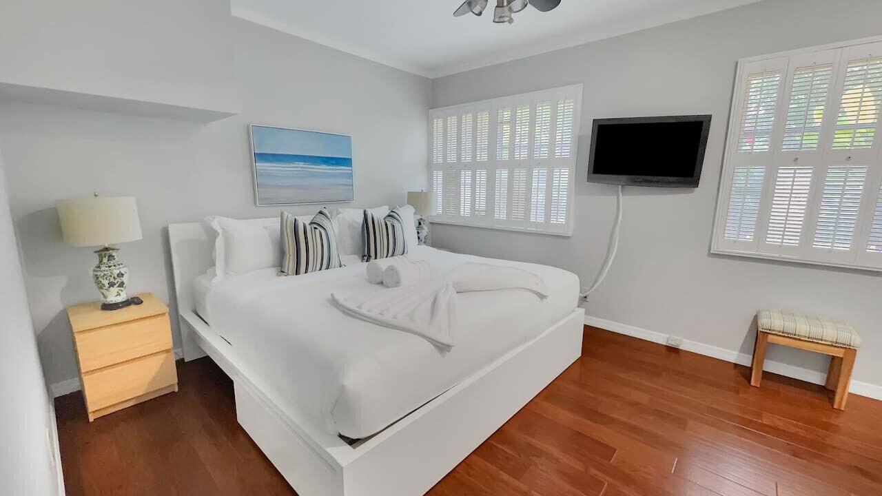 Photo of Bedroom in Barrier Island