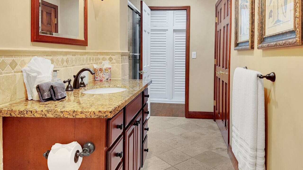 Photo of Bathroom in Barrier Island