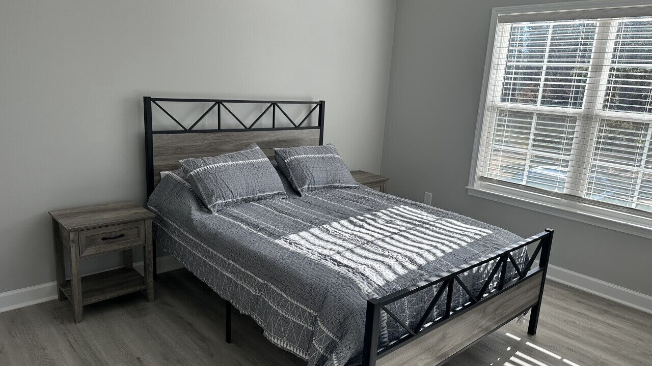 Photo of Bedroom in Lexington - Salisbury