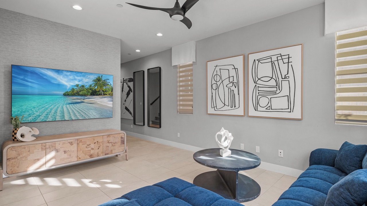 Photo of Livingroom in Chino