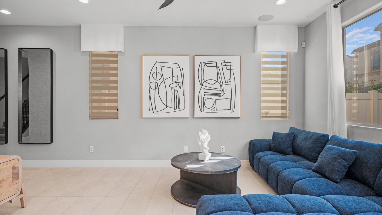 Photo of Livingroom in Chino