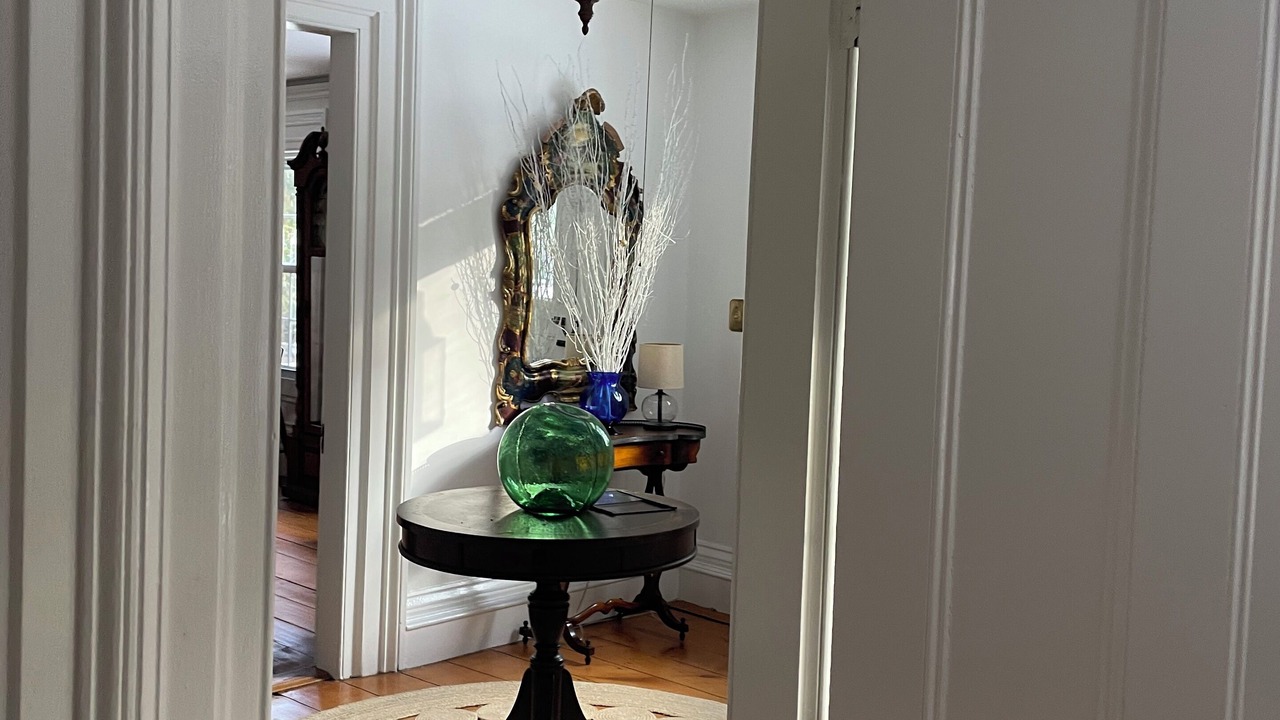 Photo of Bedroom in Upper Saddle River