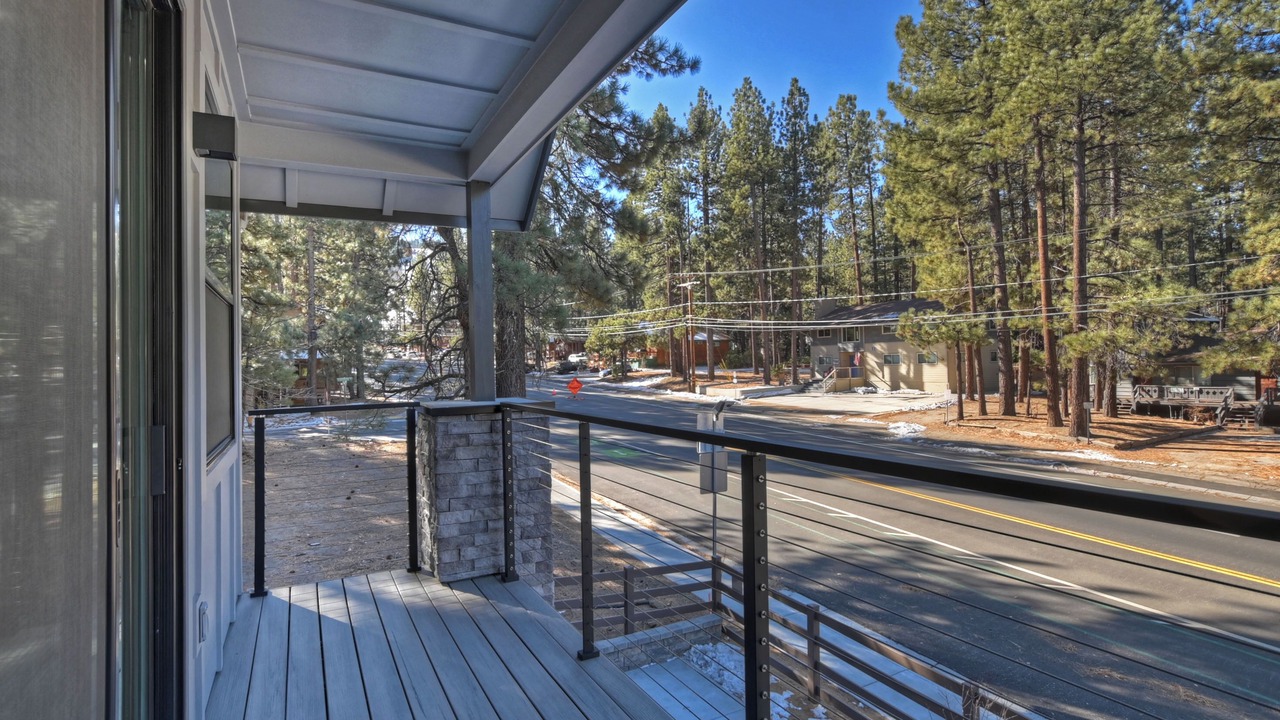 Photo of Patio Balcony in Summit Estates