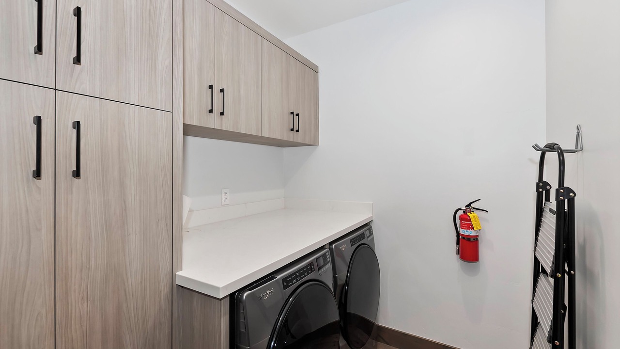 Photo of Bedroom in Summit Estates