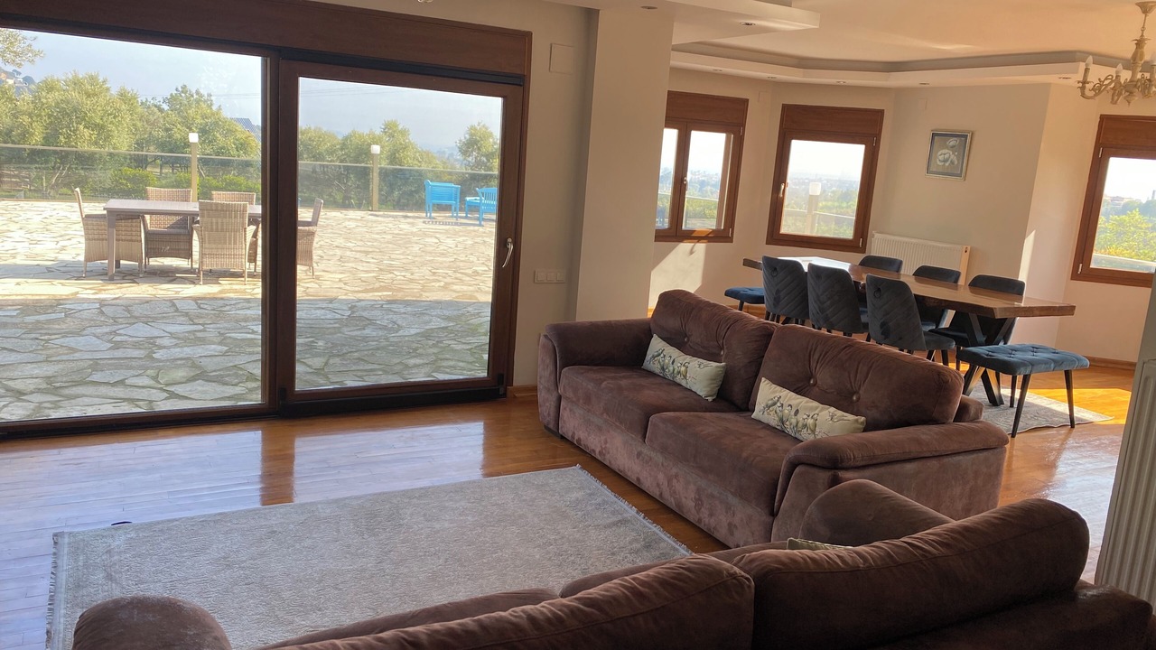 Photo of Livingroom in Urla