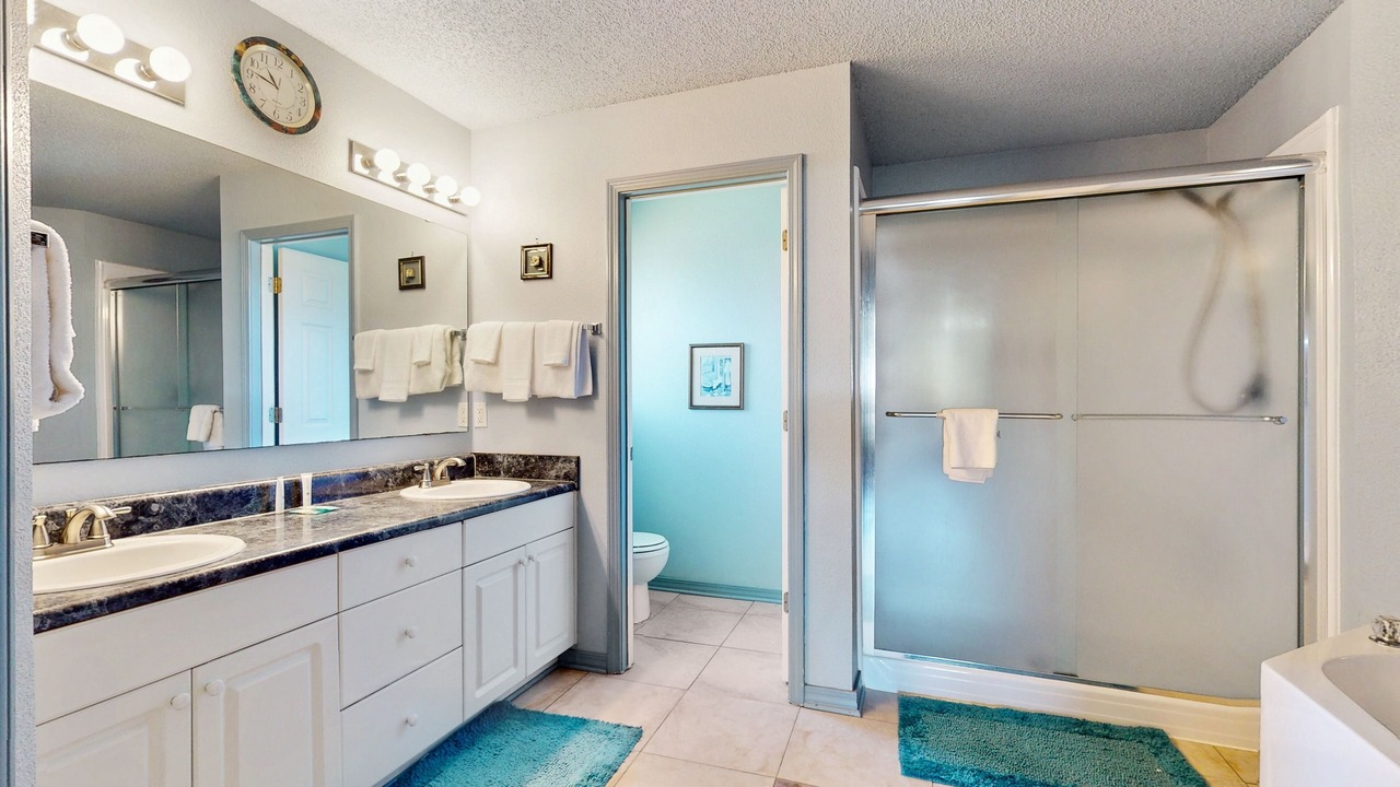 Photo of Bathroom in Ono Island