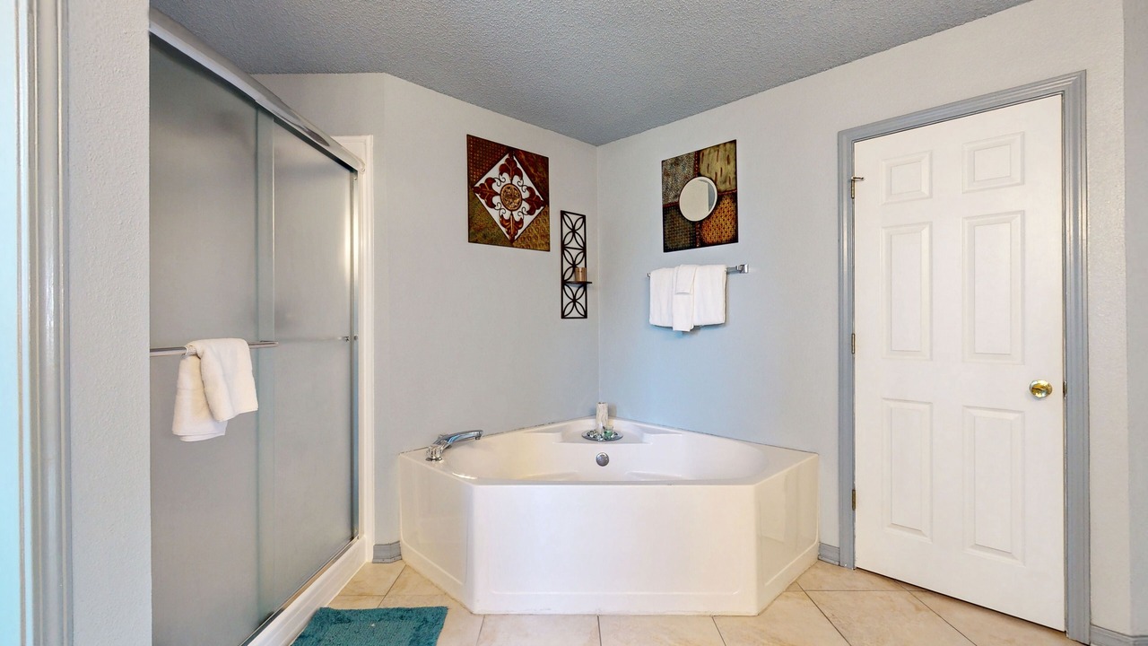 Photo of Bathroom in Ono Island