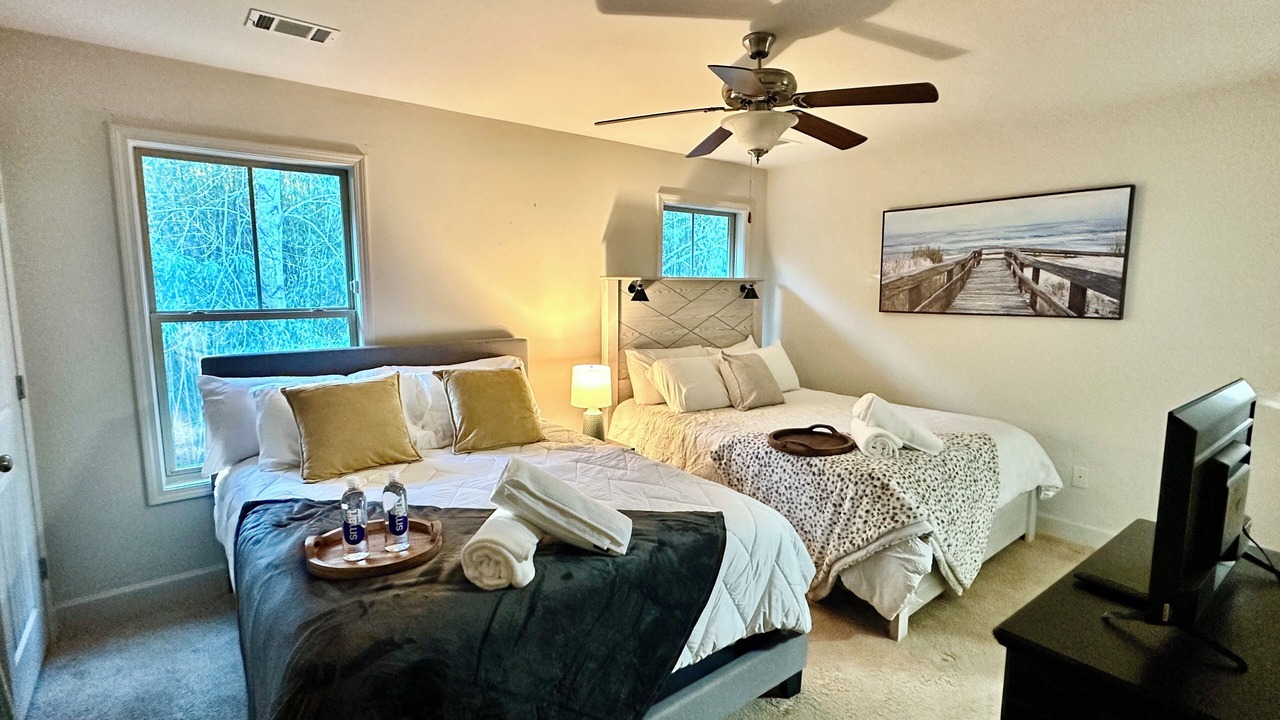 Photo of Bedroom in Northport