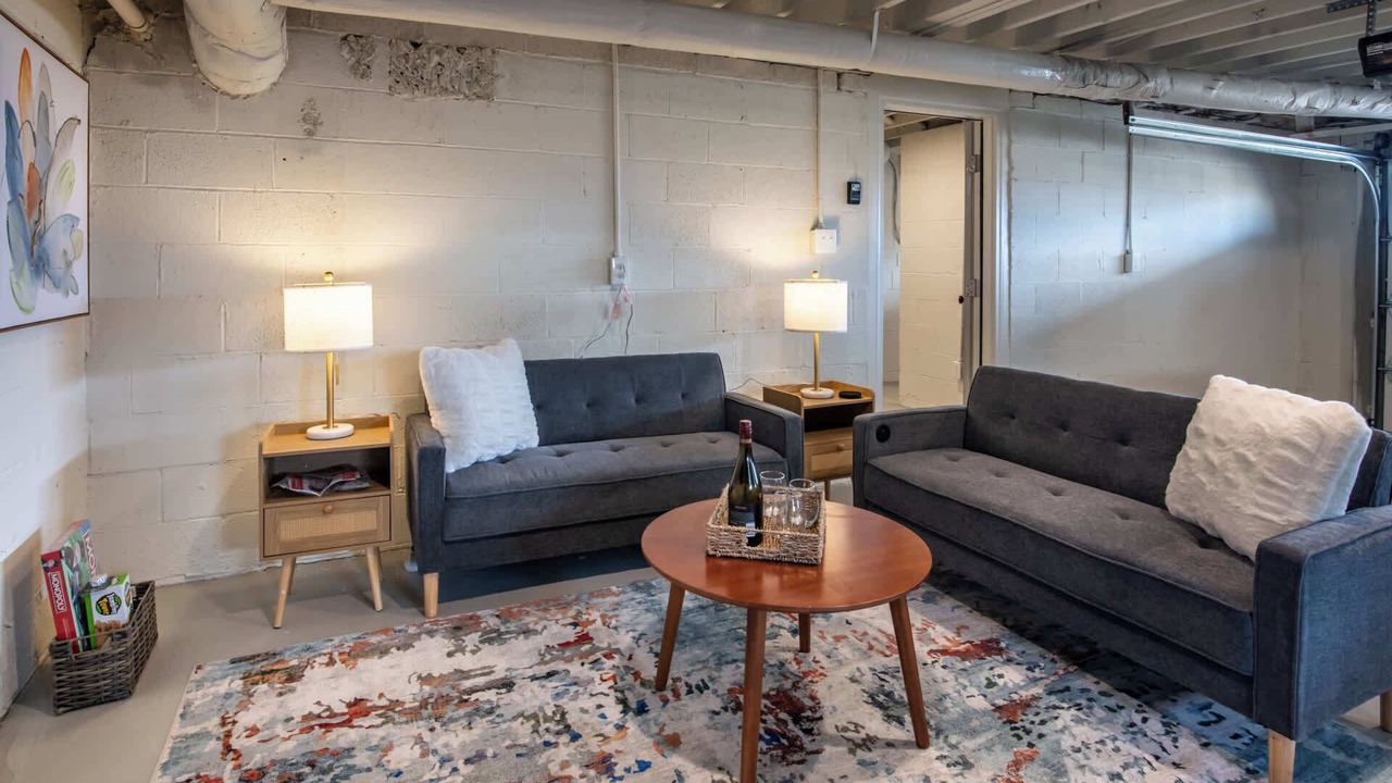 Photo of Bedroom in Redmont Park