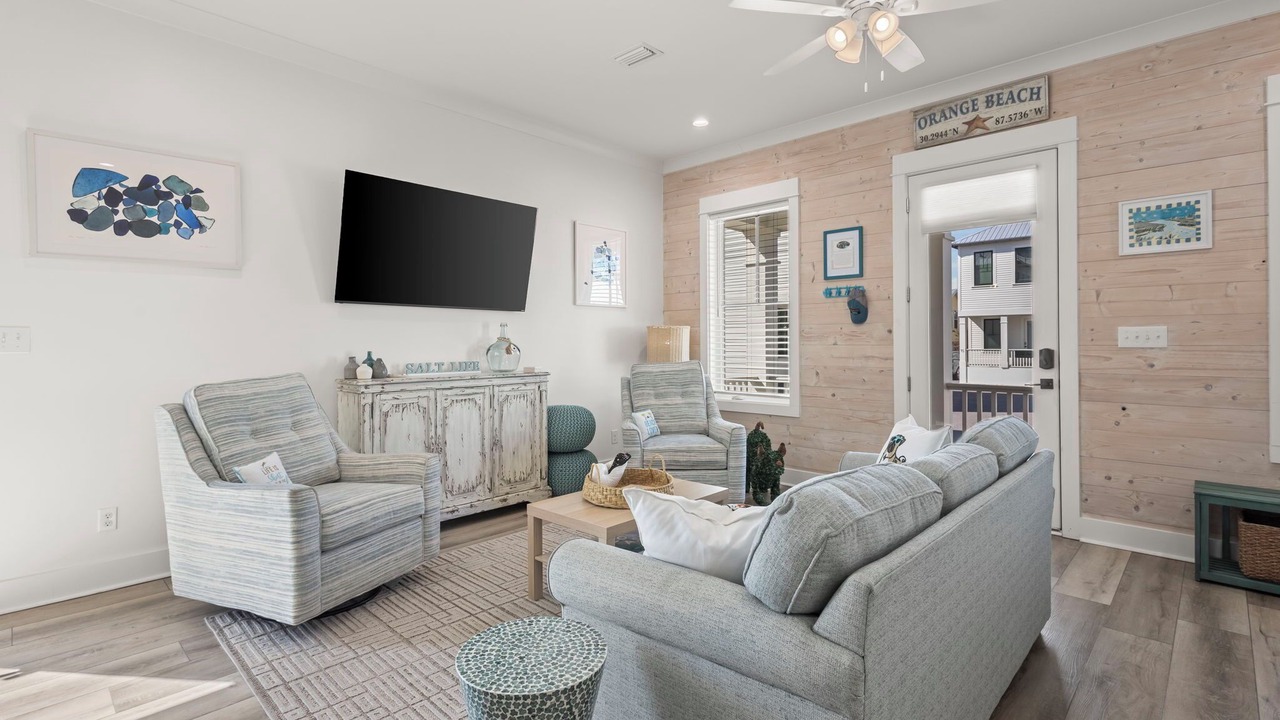 Photo of Livingroom in Orange Beach