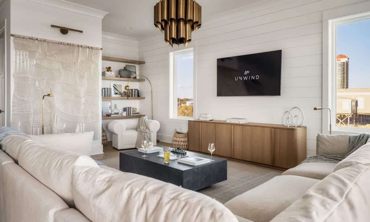 Photo of Livingroom in Ono Island