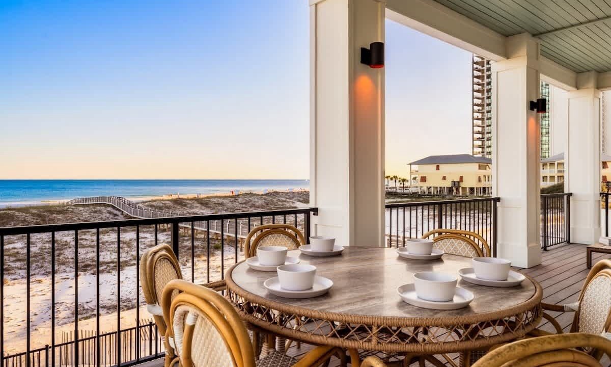 Photo of Patio Balcony in Ono Island