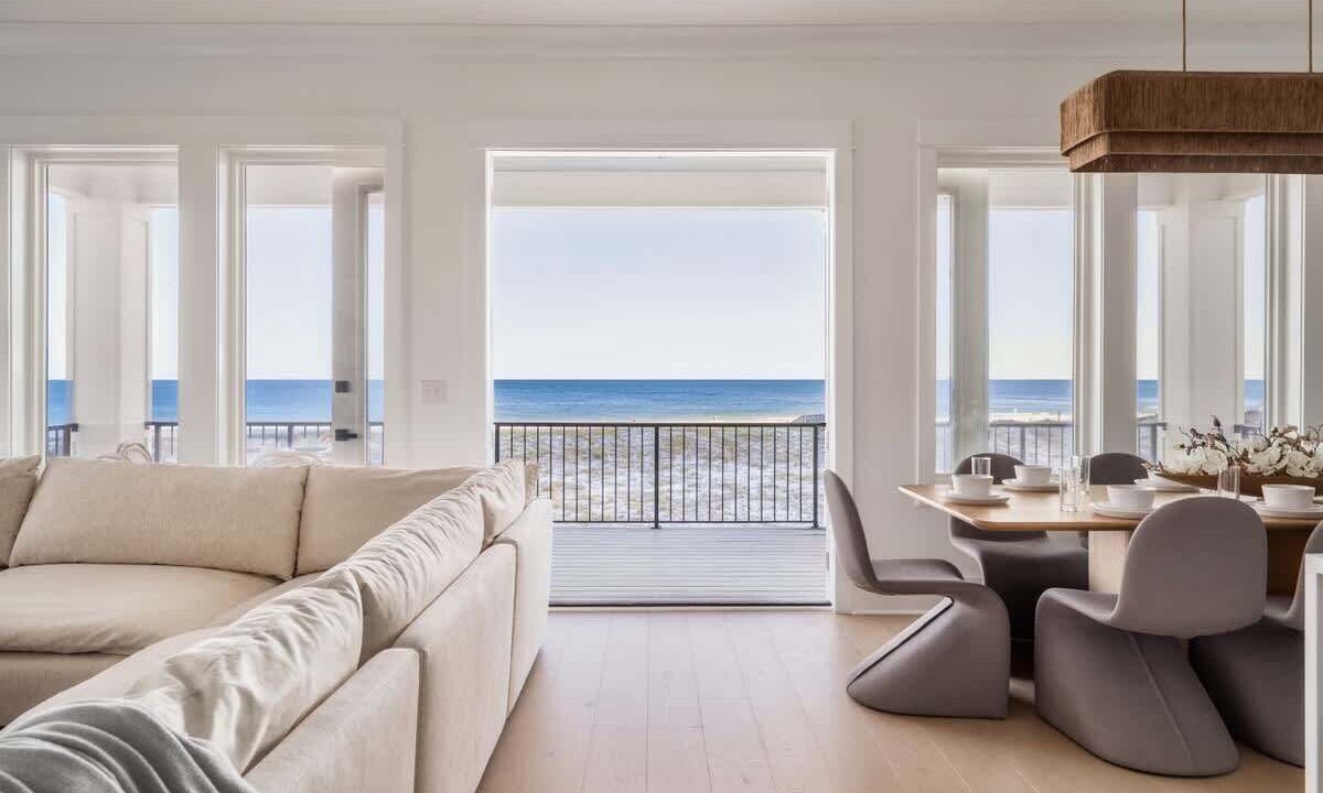 Photo of Livingroom in Ono Island