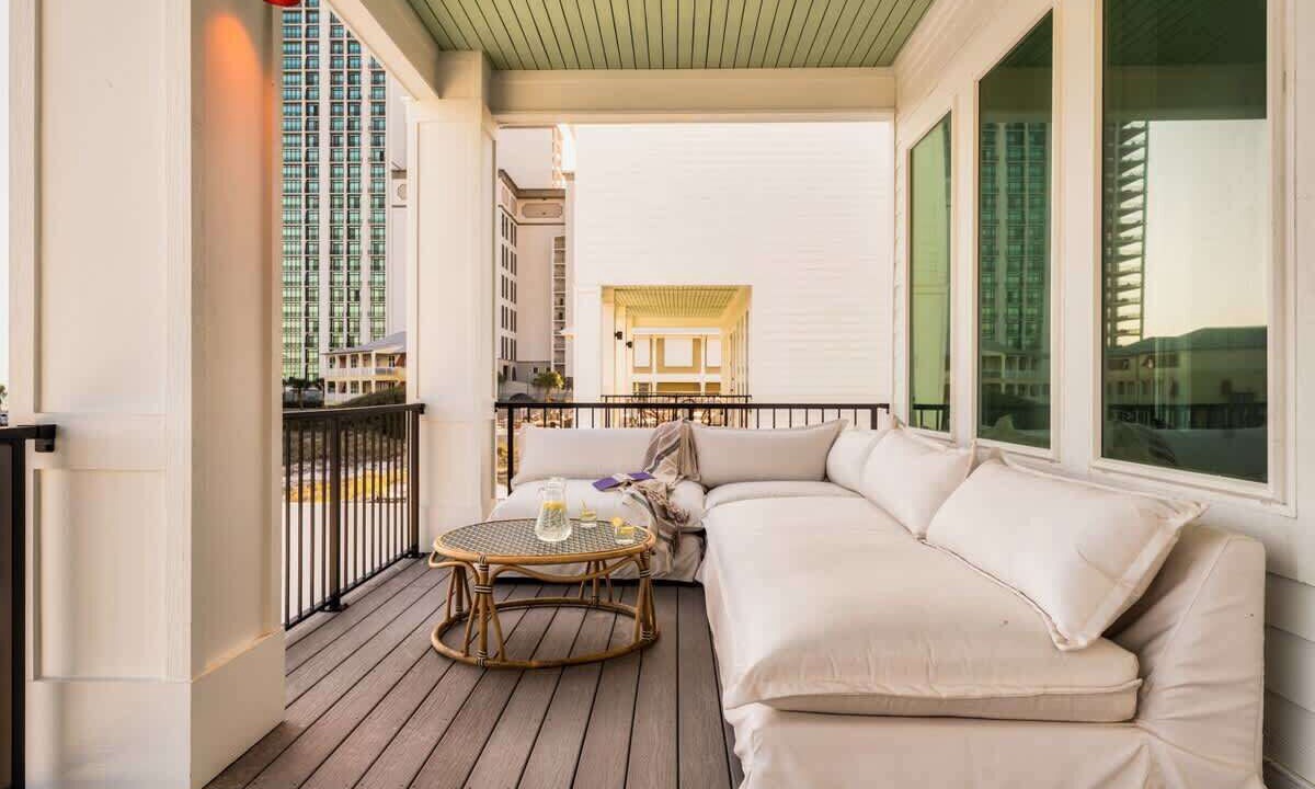 Photo of Patio Balcony in Ono Island
