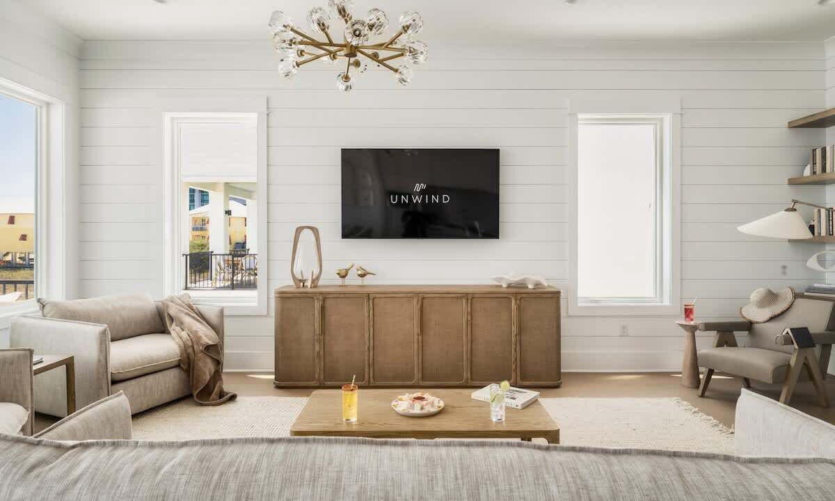 Photo of Livingroom in Ono Island