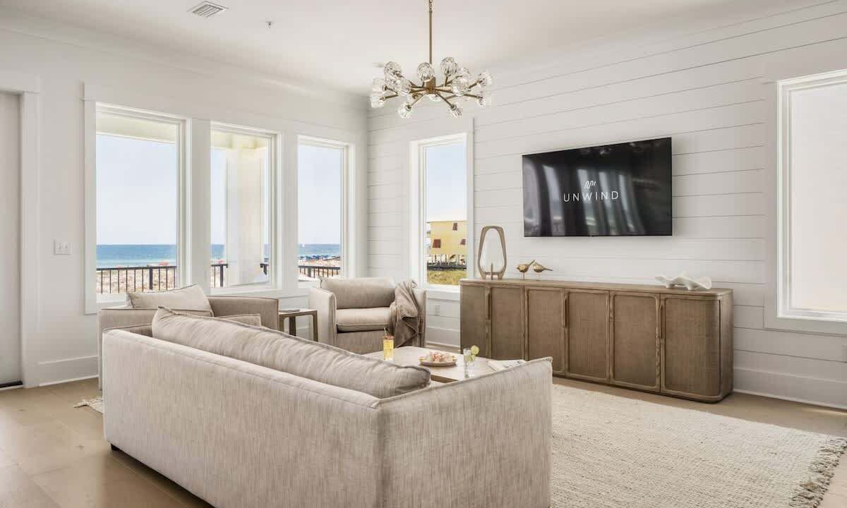 Photo of Livingroom in Ono Island