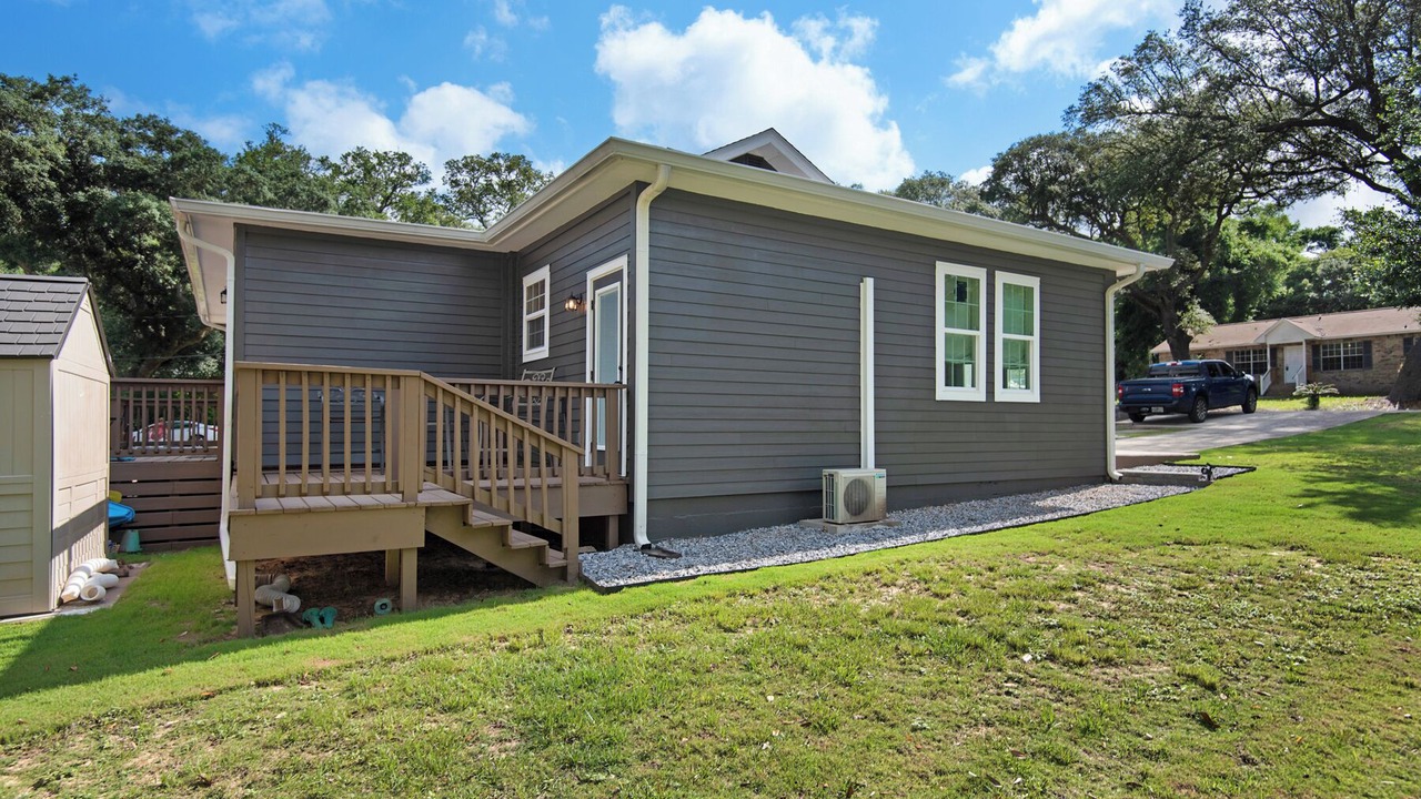 Photo of Outdoor in East Pensacola Heights