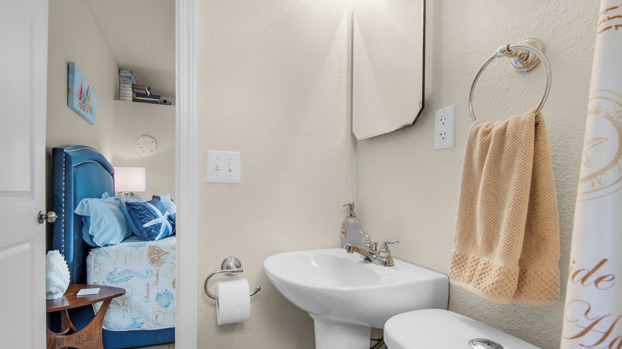Photo of Bathroom in East Pensacola Heights