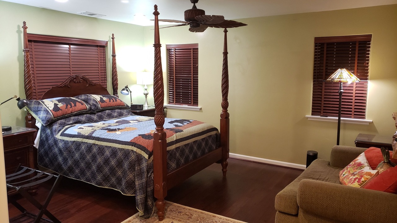 Photo of Bedroom in Arrowbear Lake