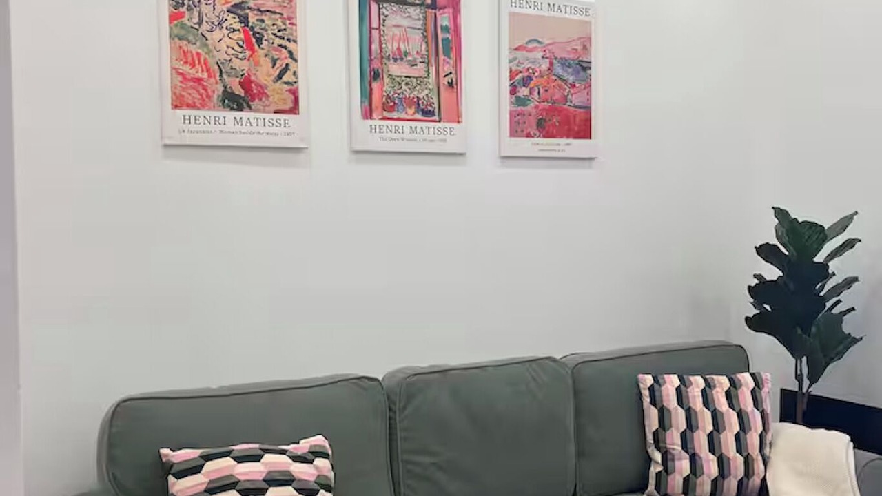 Photo of Livingroom in Communipaw