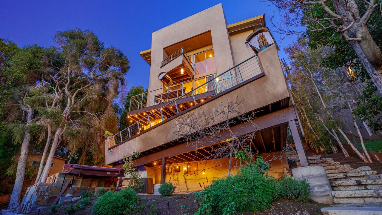 Photo of Outdoor in Silver Lake