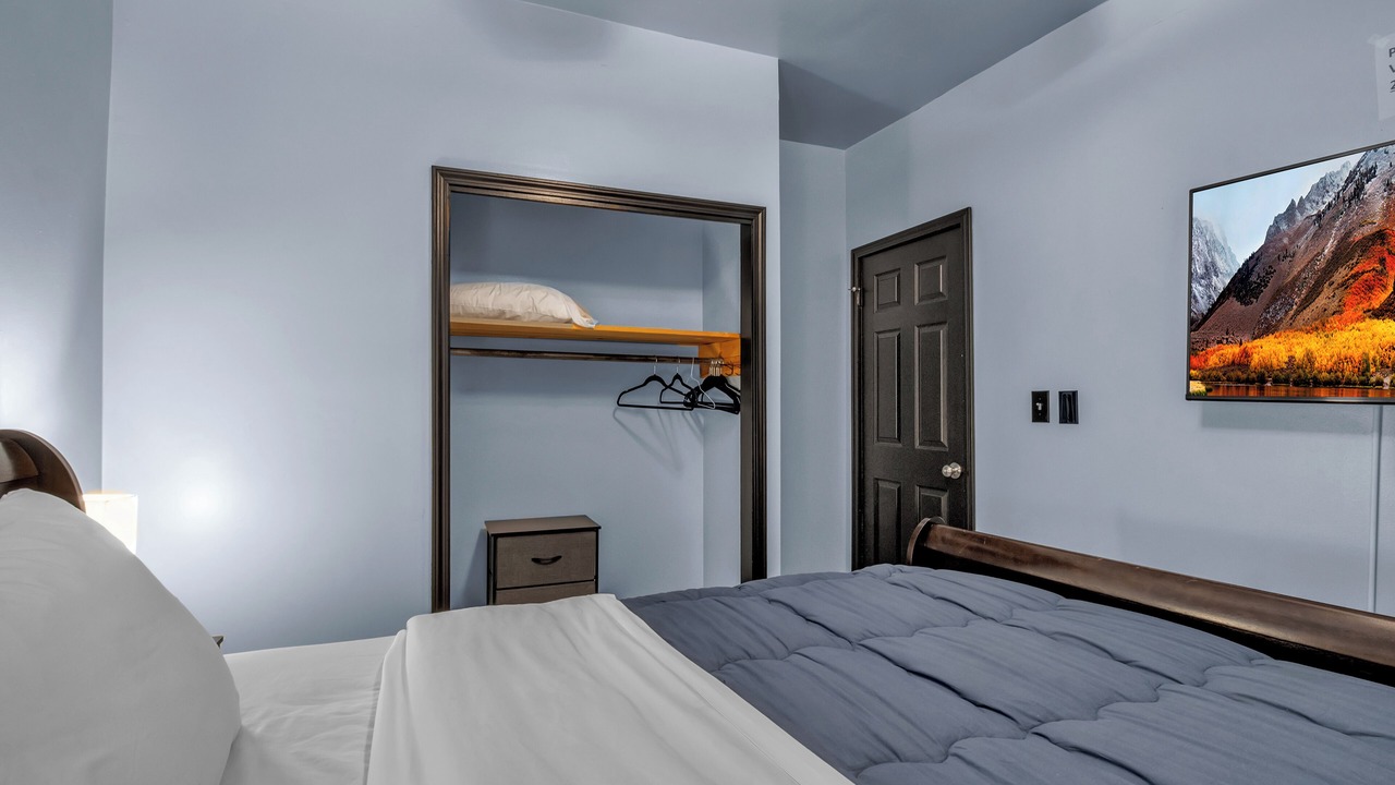 Photo of Bedroom in Buffalo