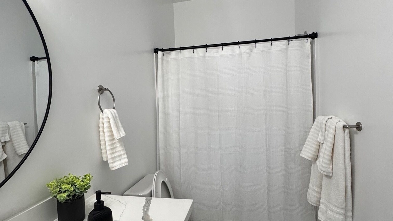 Photo of Bathroom in Callender
