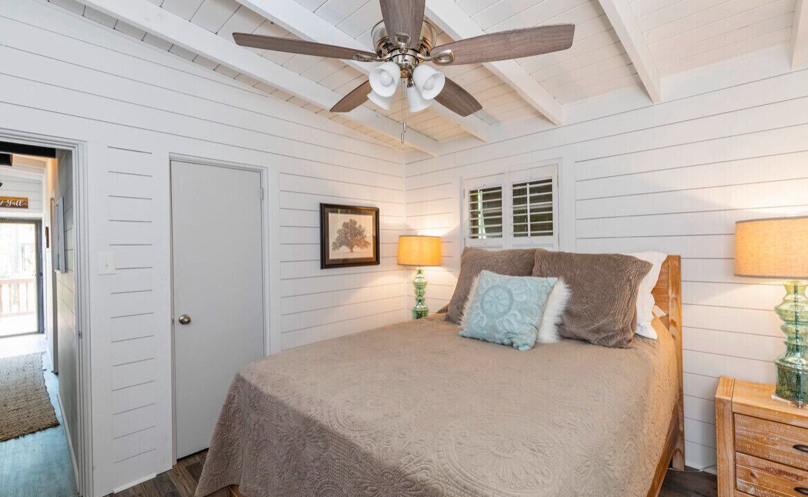 Photo of Bedroom in Little Kowaliga