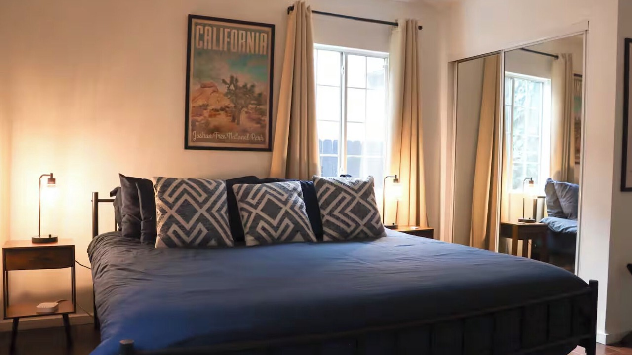 Photo of Bedroom in Los Angeles