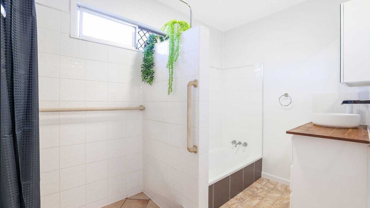 Photo of Bathroom in Elliott Heads