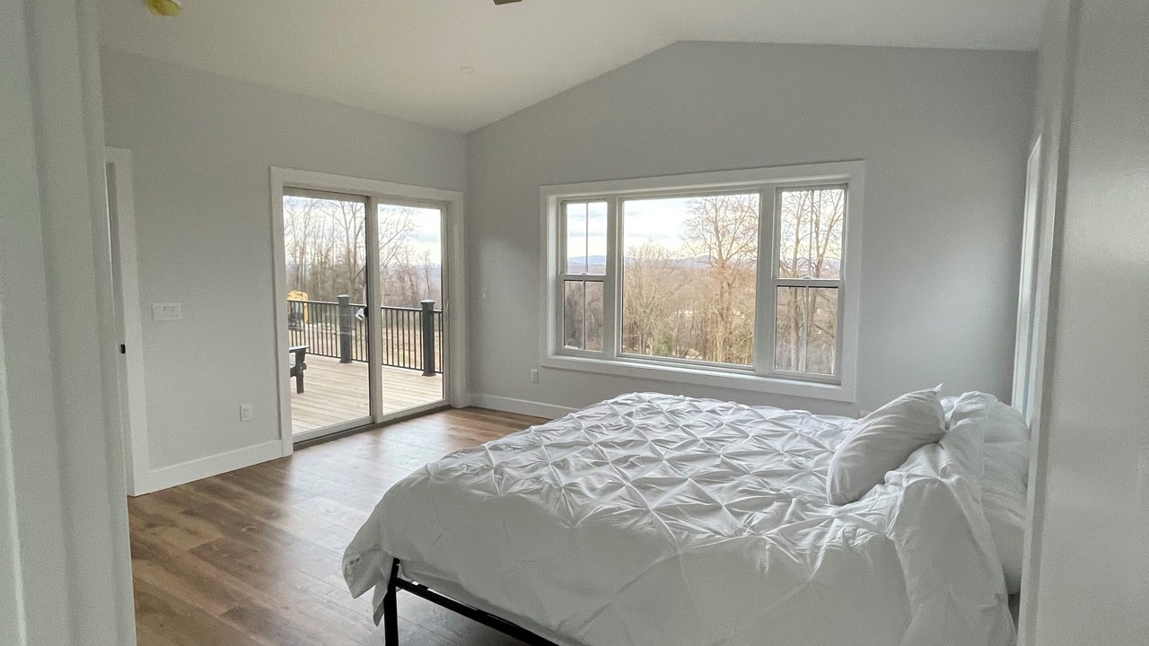 Photo of Bedroom in Warwick