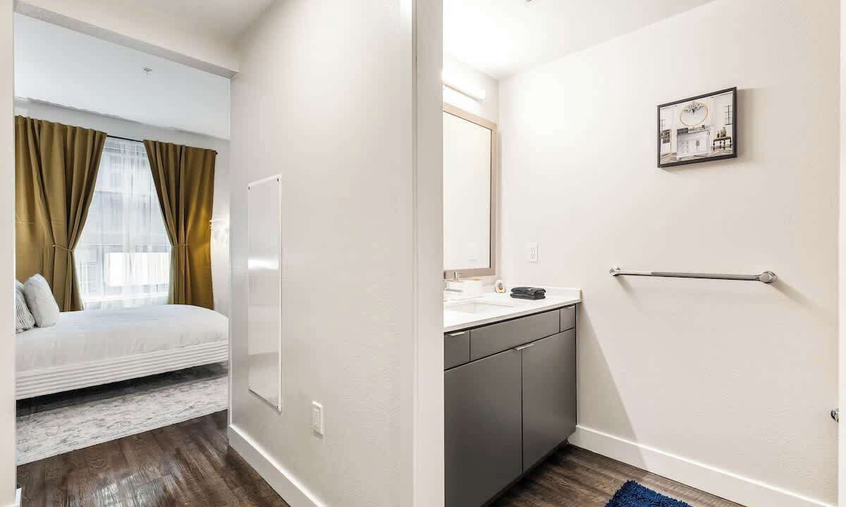 Photo of Bathroom in Los Angeles