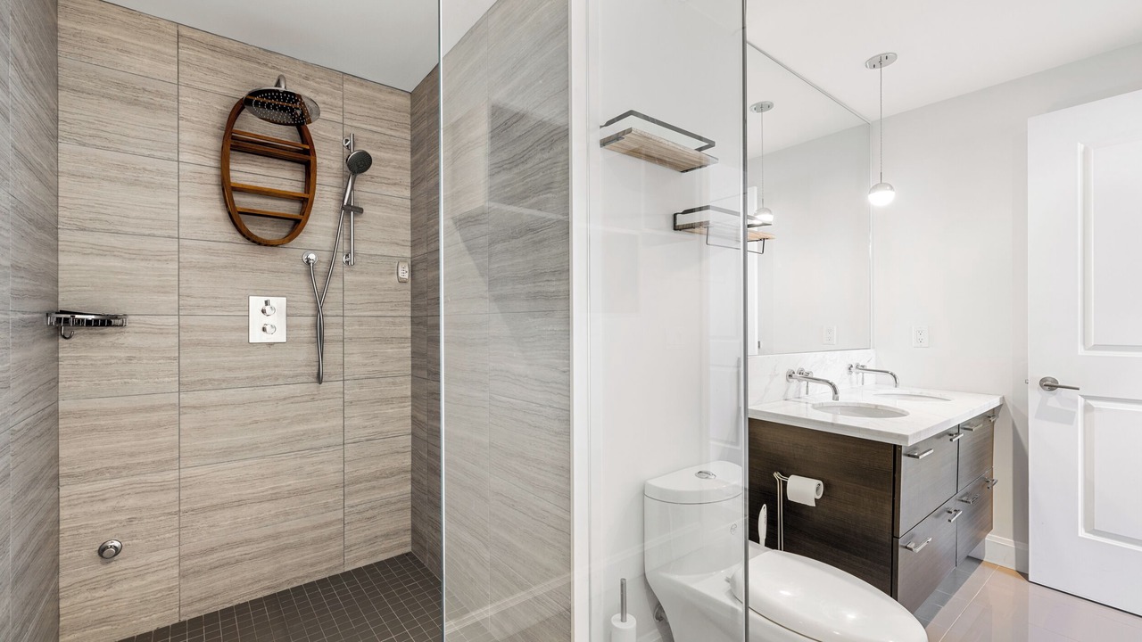 Photo of Bathroom in Humber Bay Shores