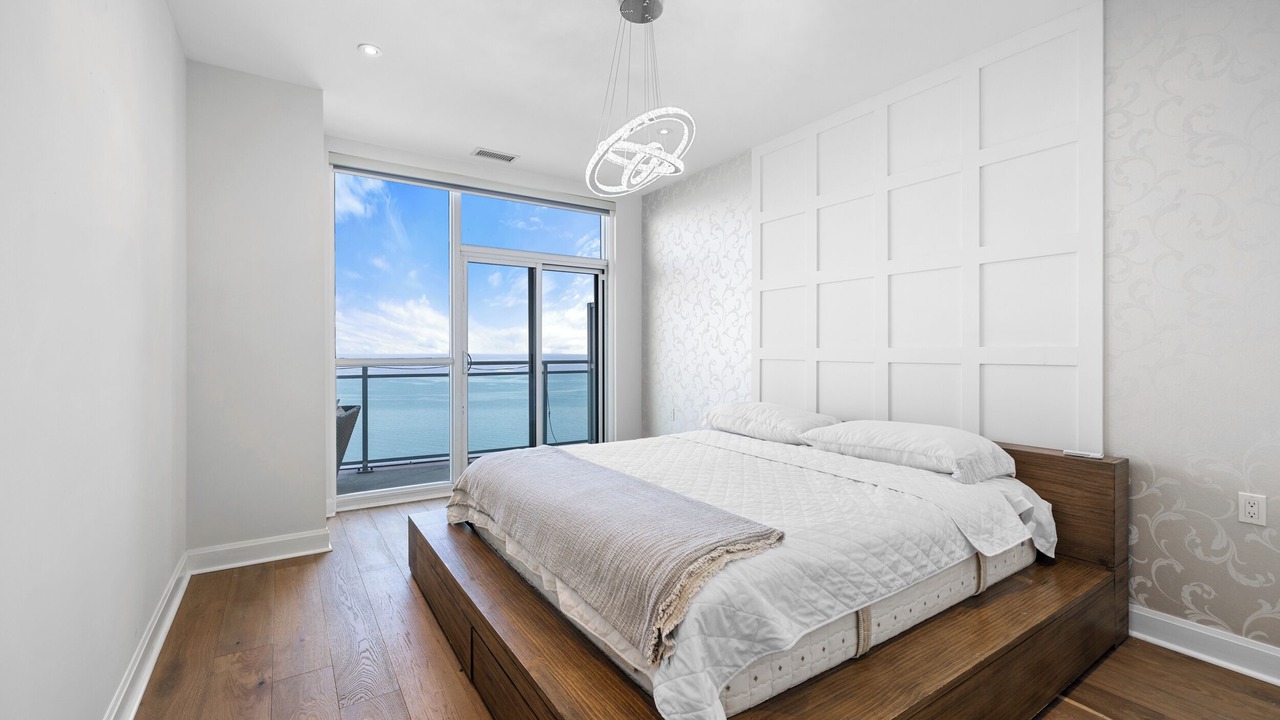 Photo of Bedroom in Humber Bay Shores