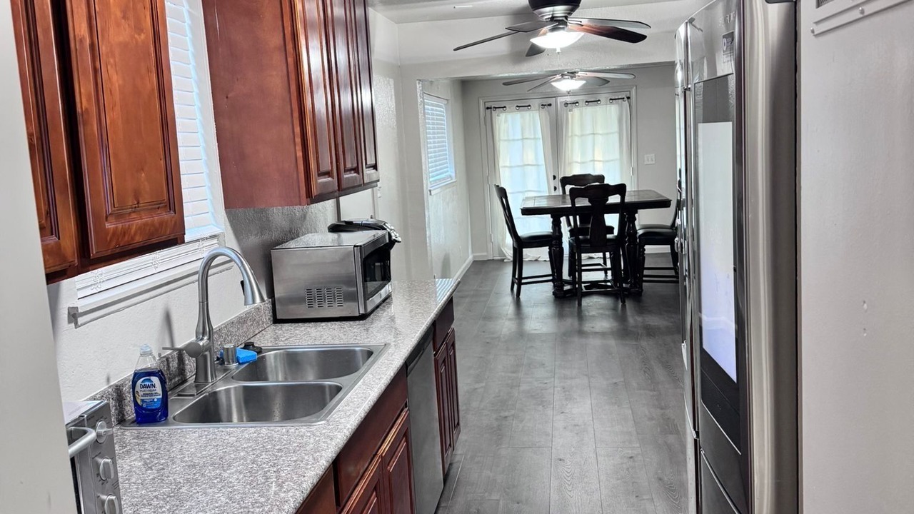 Photo of Kitchen in Raisin