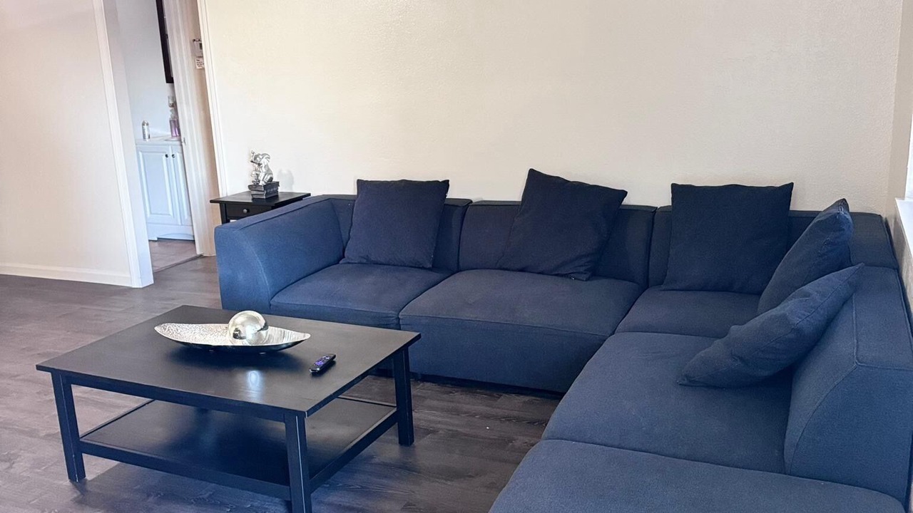 Photo of Livingroom in Raisin