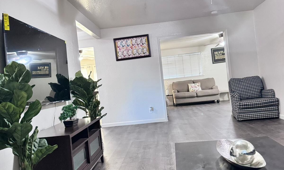 Photo of Livingroom in Raisin